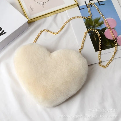 Women's Heart Shaped Faux Fur Crossbody Wallet